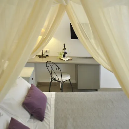Masseria Panareo מלון 3*