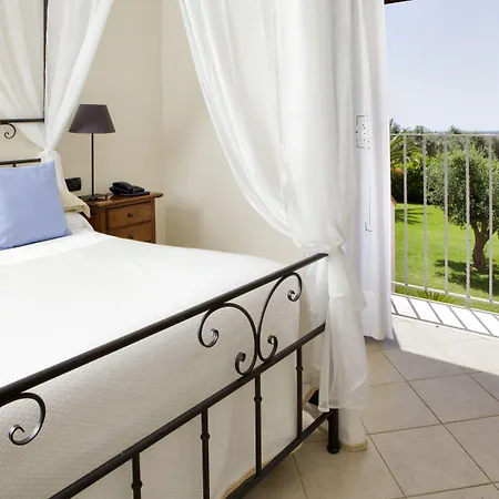 Hotel Masseria Panareo