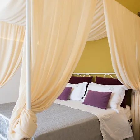 Hotel Masseria Panareo 3*